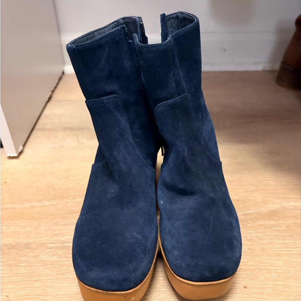 Charlotte Stone Women's Blue Suede Ankle Boots